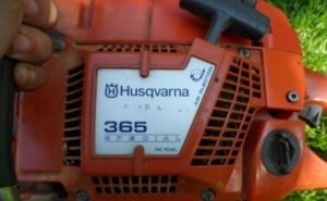 Predám motorovú pílu Husqvarna 365 special